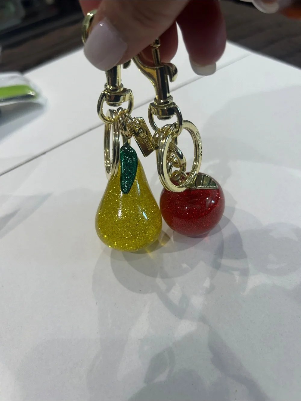 No brand charm duster